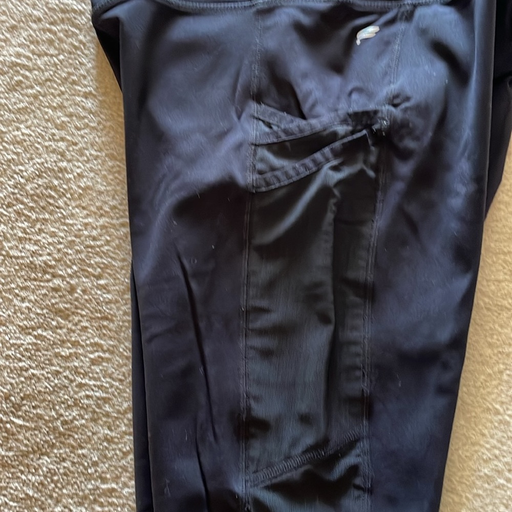 Fabletics Motion365 Capri Leggings - image 4